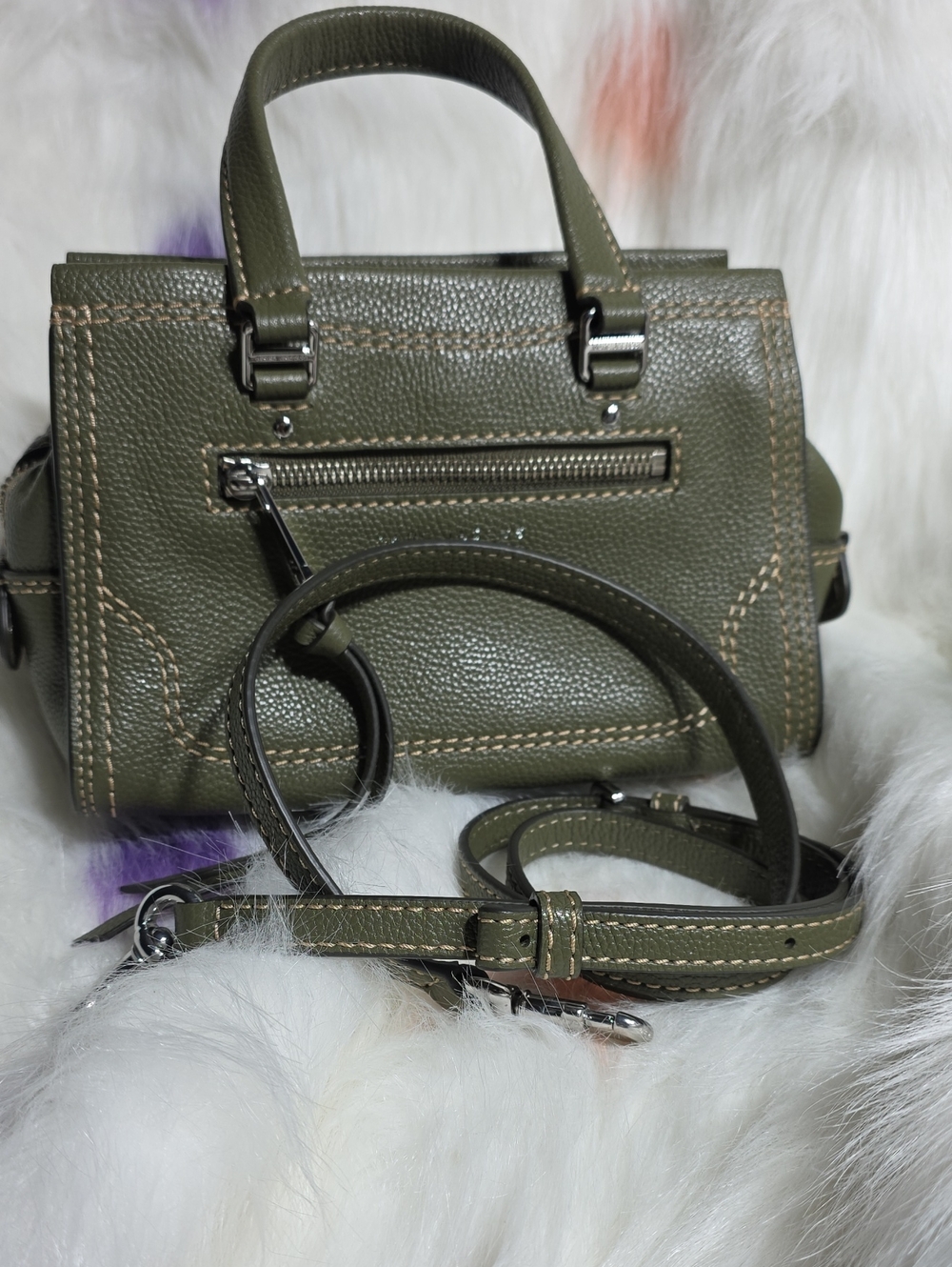 Marc Jacobs Olive Green Women’s Leather Satchel Bag